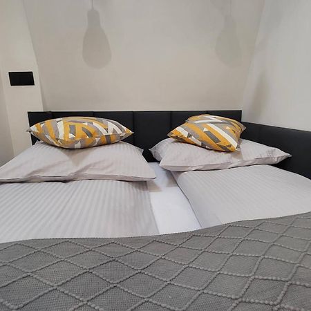Old Town Apartment, Starowislna Krakau Buitenkant foto
